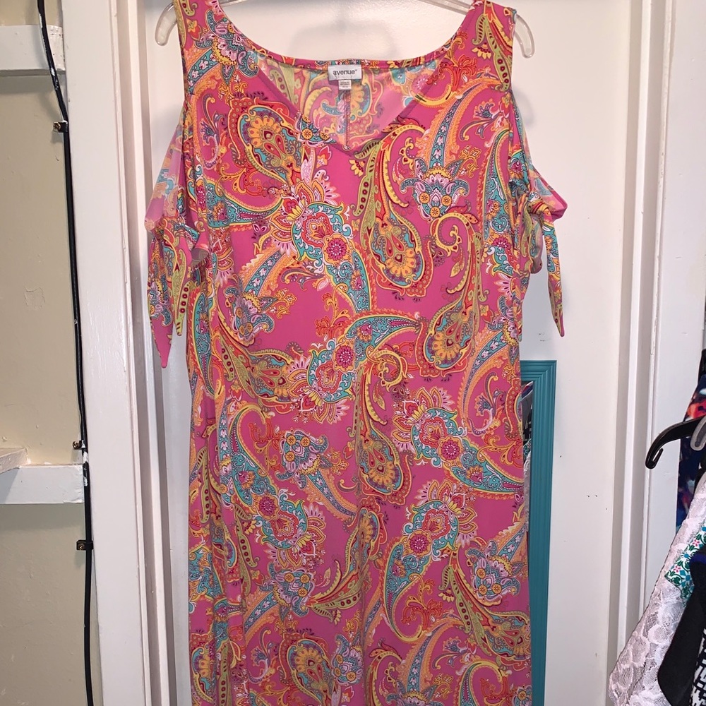 Avenue dress